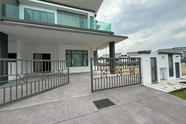 Saujana Height Kajang, 2 Storey Semi D