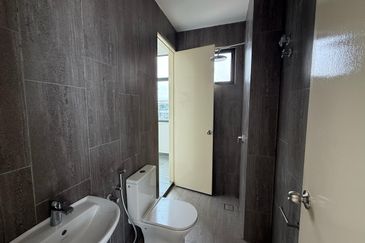 Saujana Height Kajang, 2 Storey Semi D