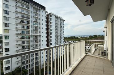 Jadite Suites @ Jade Hills