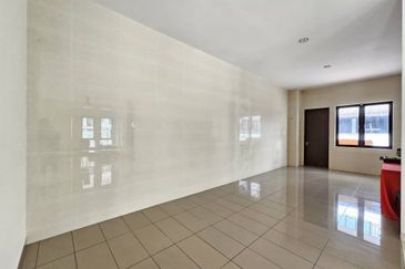 Res Trees Country Heights, Kajang 3 Storey Semi D