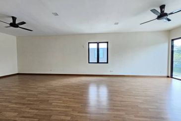 Res Trees Country Heights, Kajang 3 Storey Semi D