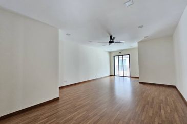 Res Trees Country Heights, Kajang 3 Storey Semi D