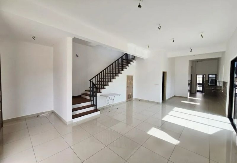 Irama 1 Bandar Kinrara, 2 Storey Superlink