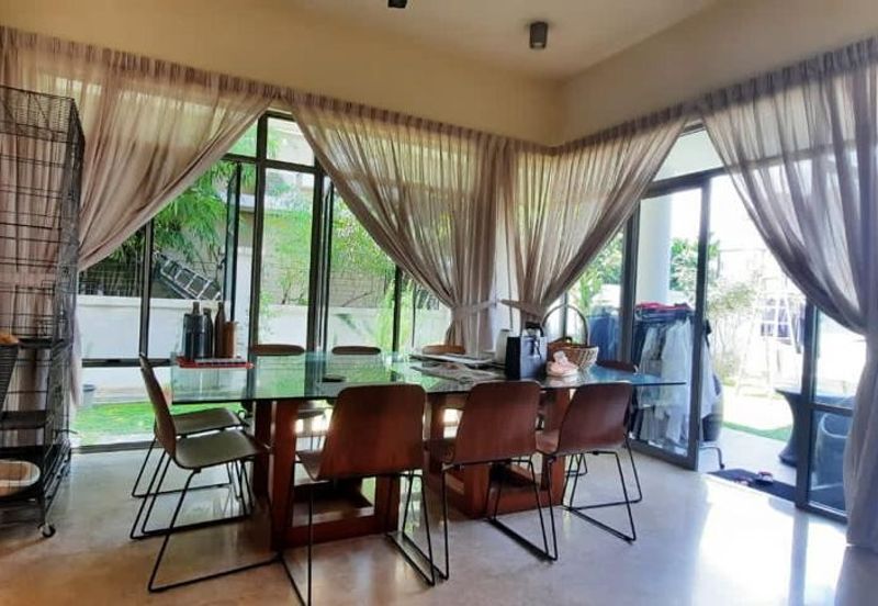 Changkat Kiara Surya