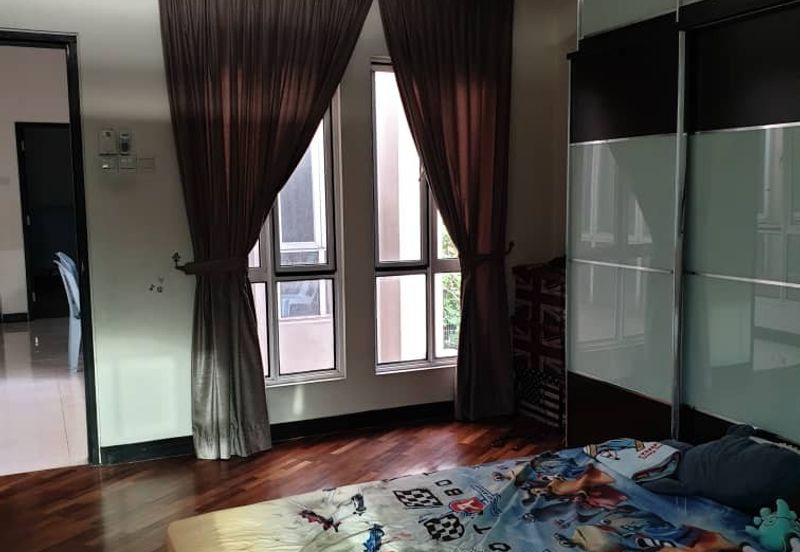 Desa ParkCity, Kuala Lumpur 3 Storey Endlot Terrace