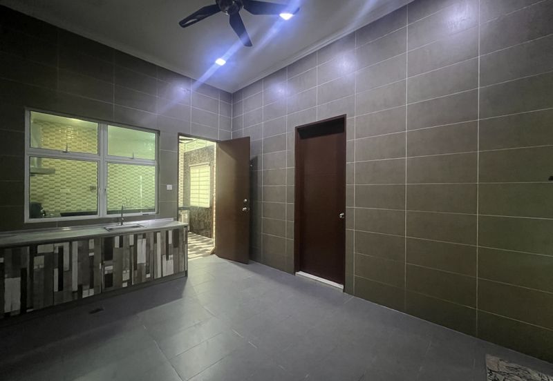 Bandar Tun Hussein Onn