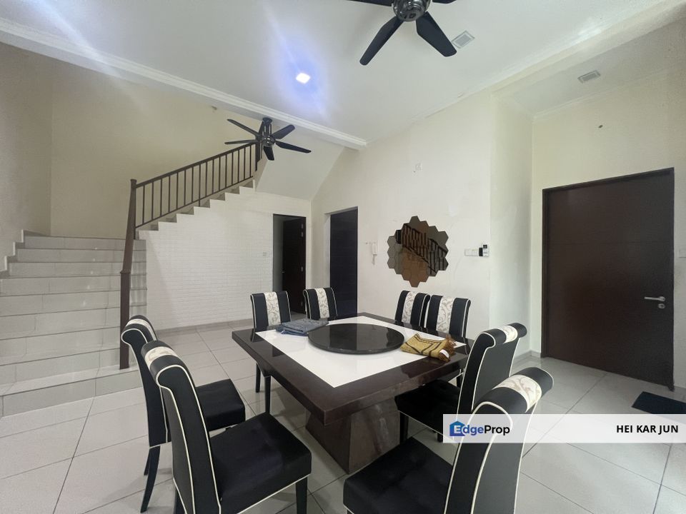 Bandar Tun Hussein Onn, Cheras 3 Storey Semi D , Selangor, Cheras