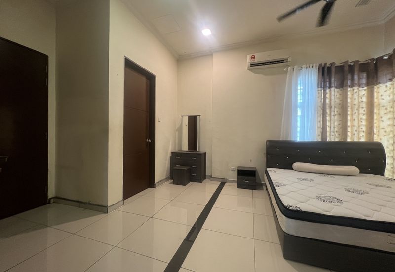 Bandar Tun Hussein Onn