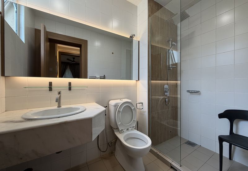 Adora Courtyard, Desa Parkcity Luxury Townhouse