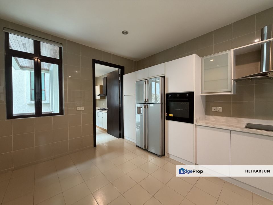 Villa Mont Kiara, 3 Storey Link Bungalow , Kuala Lumpur, Mont Kiara