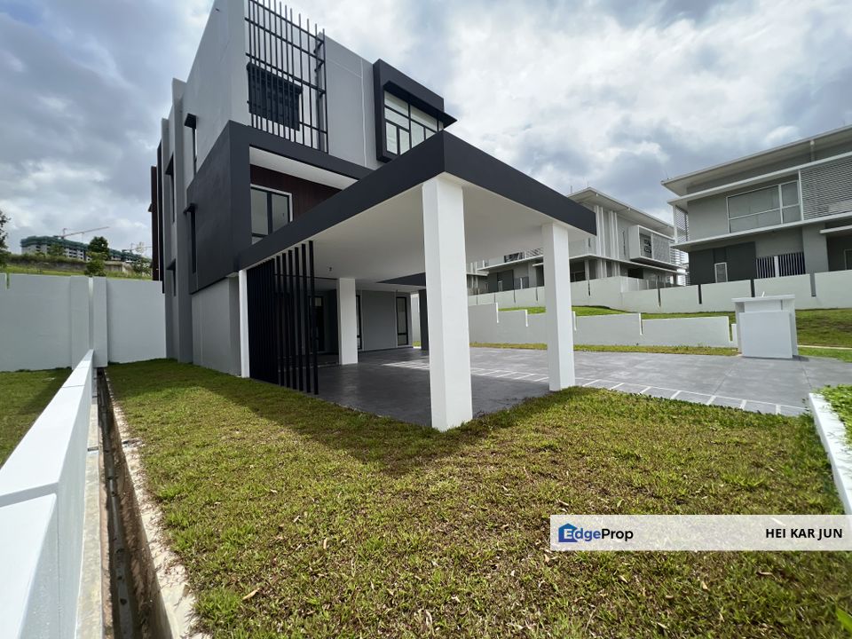 Jade Hills , Kajang , Selangor 3 Storey Bungalow , Selangor, Kajang