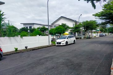 Cheras Idaman , Bandar Sungai Long , Bandar Sungai Long  , Selangor 2 Storey Terrace House 