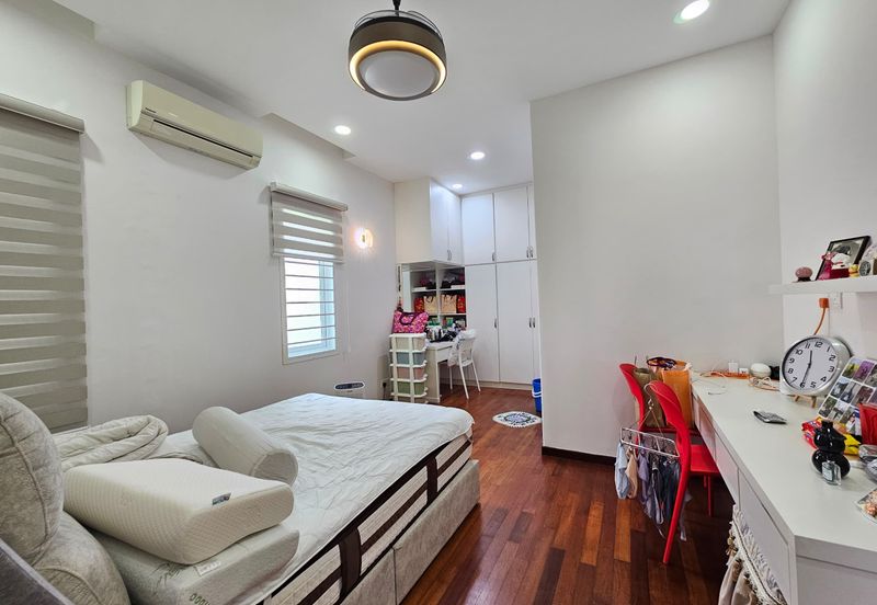 Bandar Sungai Long ,Bandar Sungai Long , Selangor 2 Storey Corner Semi D 