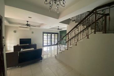 Bandar Tun Hussein Onn