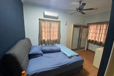 Bandar Tun Hussein Onn