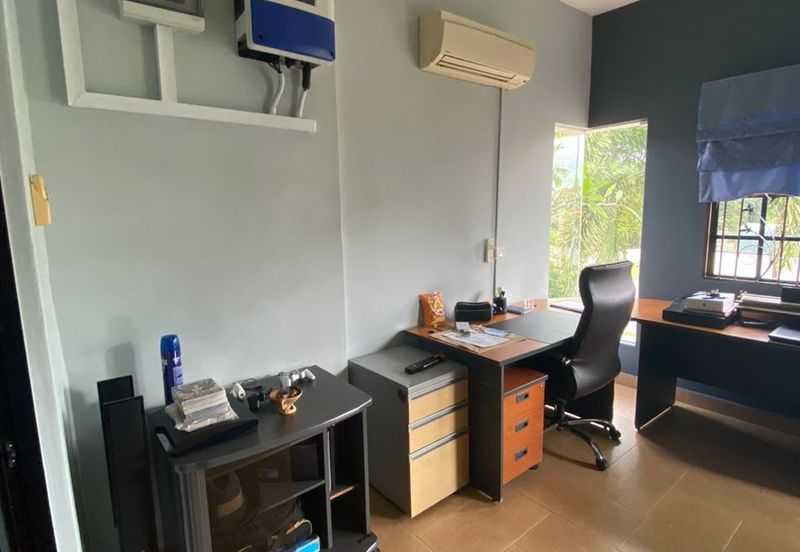 Bandar Tun Hussein Onn