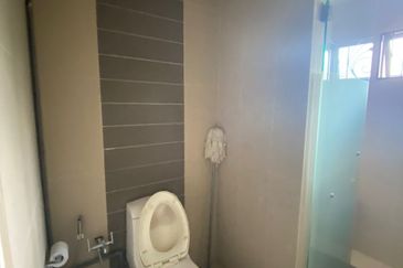 Bandar Tun Hussein Onn