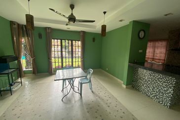 Bandar Tun Hussein Onn