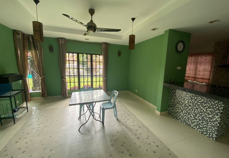 Bandar Tun Hussein Onn