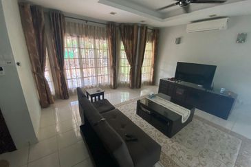 Bandar Tun Hussein Onn