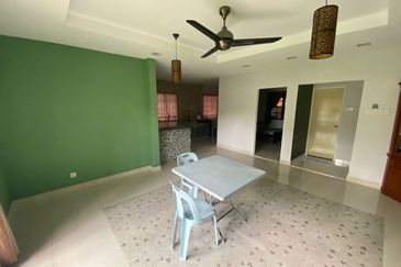 Bandar Tun Hussein Onn