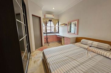 Bandar Sungai Long ,Bandar Sungai Long , Selangor Corner 2 Storey Terrace House  