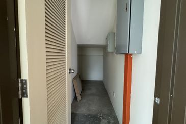 Bandar Tun Hussein Onn