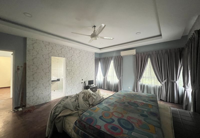 Bandar Tun Hussein Onn