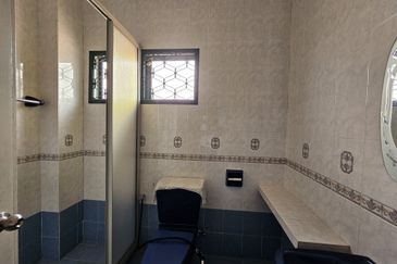 Bandar Tun Hussein Onn