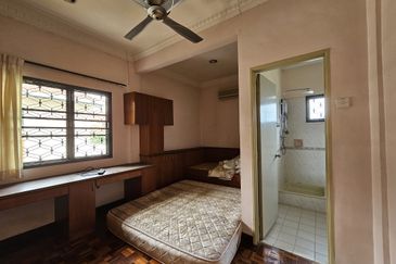 Bandar Tun Hussein Onn