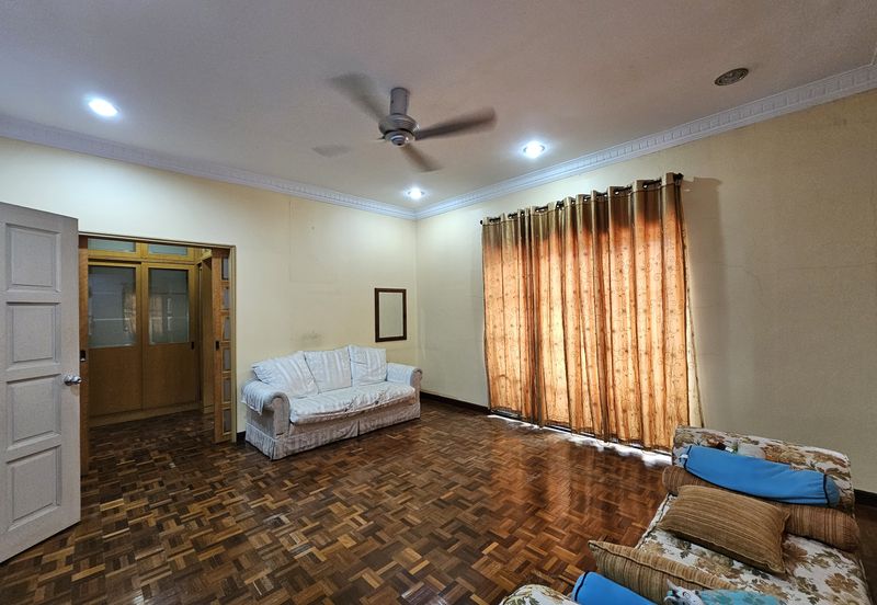 Bandar Tun Hussein Onn