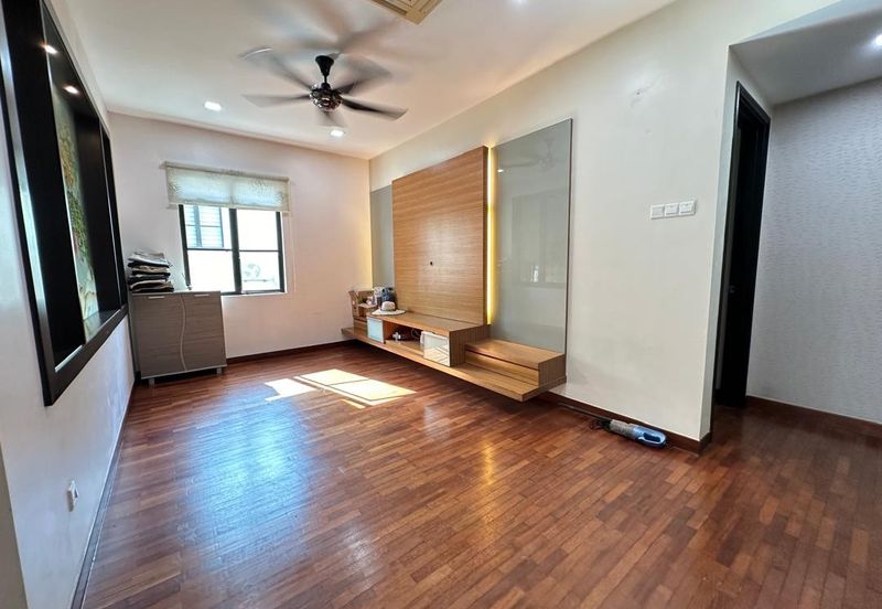 Bukit Sungai Long , Bandar Sungai Long , Selangor 2 Storey Semi D 