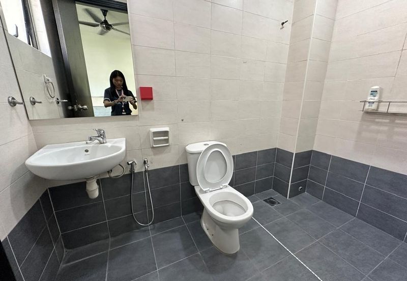 Bukit Sungai Long , Bandar Sungai Long , Selangor 2 Storey Semi D 