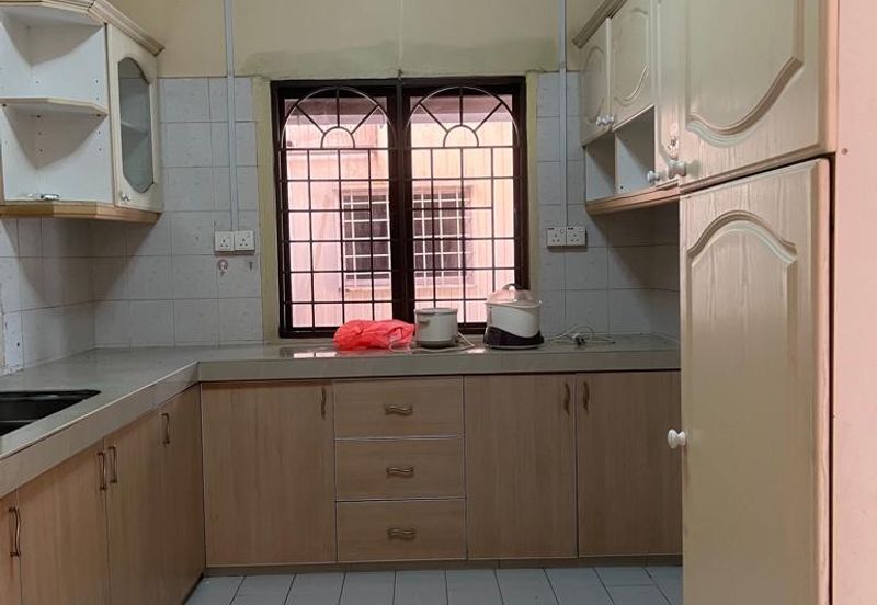 Bandar Tun Hussein Onn