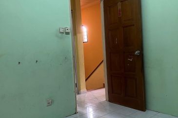 Bandar Tun Hussein Onn