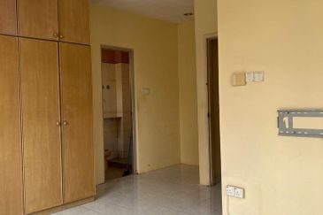 Bandar Tun Hussein Onn