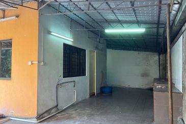 Bandar Tun Hussein Onn