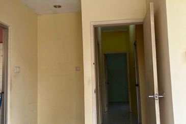 Bandar Tun Hussein Onn