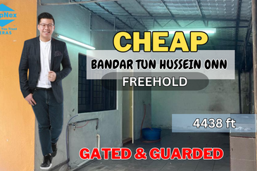 Bandar Tun Hussein Onn