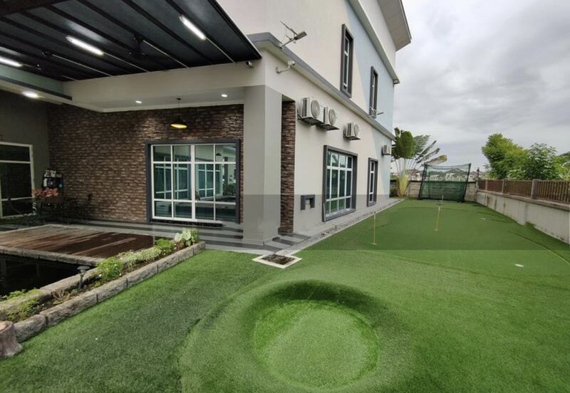 Bandar Tun Hussein Onn