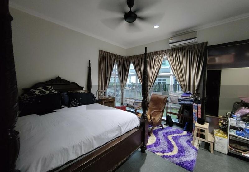 Bandar Tun Hussein Onn