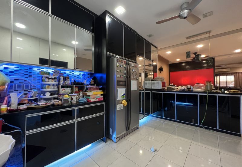 Bandar Tun Hussein Onn