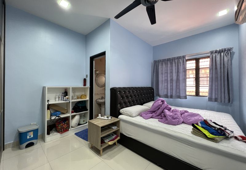 Bandar Tun Hussein Onn