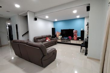 Bandar Sungai Long ,Bandar Sungai Long , Selangor Corner 2 Storey Terrace House 