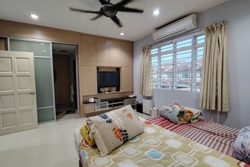 Bandar Sungai Long ,Bandar Sungai Long , Selangor Corner 2 Storey Terrace House 