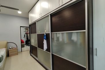 Bandar Sungai Long ,Bandar Sungai Long , Selangor Corner 2 Storey Terrace House 