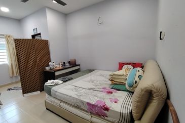 Bandar Sungai Long ,Bandar Sungai Long , Selangor Corner 2 Storey Terrace House 