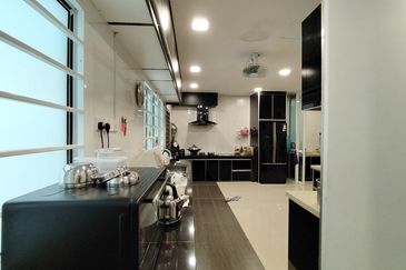 Bandar Sungai Long ,Bandar Sungai Long , Selangor Corner 2 Storey Terrace House 