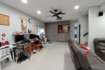 Bandar Sungai Long ,Bandar Sungai Long , Selangor Corner 2 Storey Terrace House 