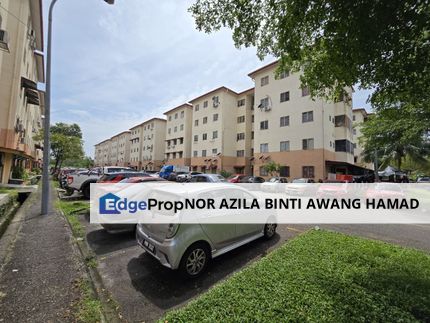 Apartment Puchong Utama Court 2 puchong, Selangor, Puchong